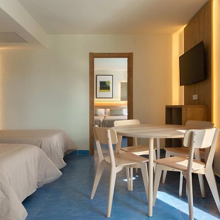 The Blue Apartments - Adults Only سان أنطونيو المظهر الخارجي الصورة
