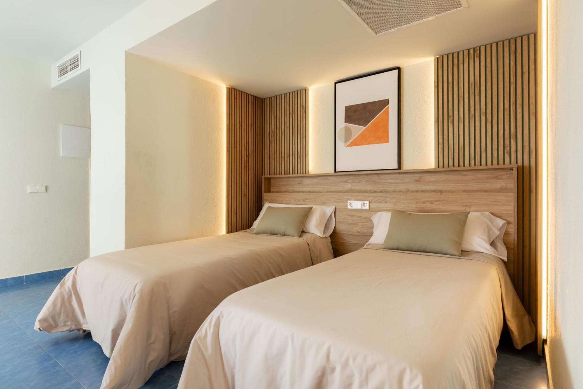 The Blue Apartments - Adults Only سان أنطونيو المظهر الخارجي الصورة