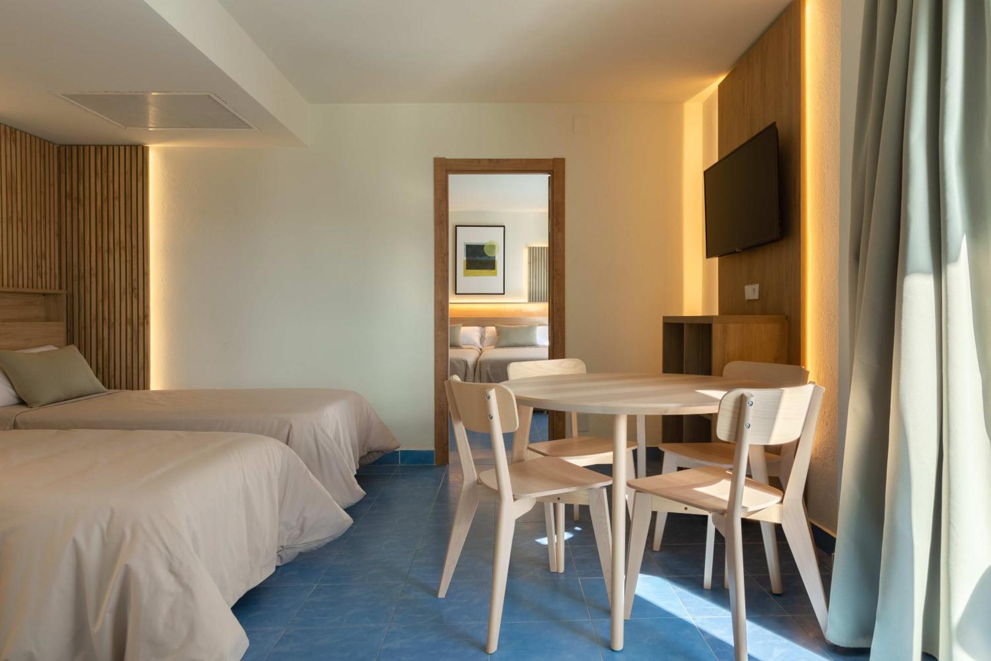The Blue Apartments - Adults Only سان أنطونيو المظهر الخارجي الصورة