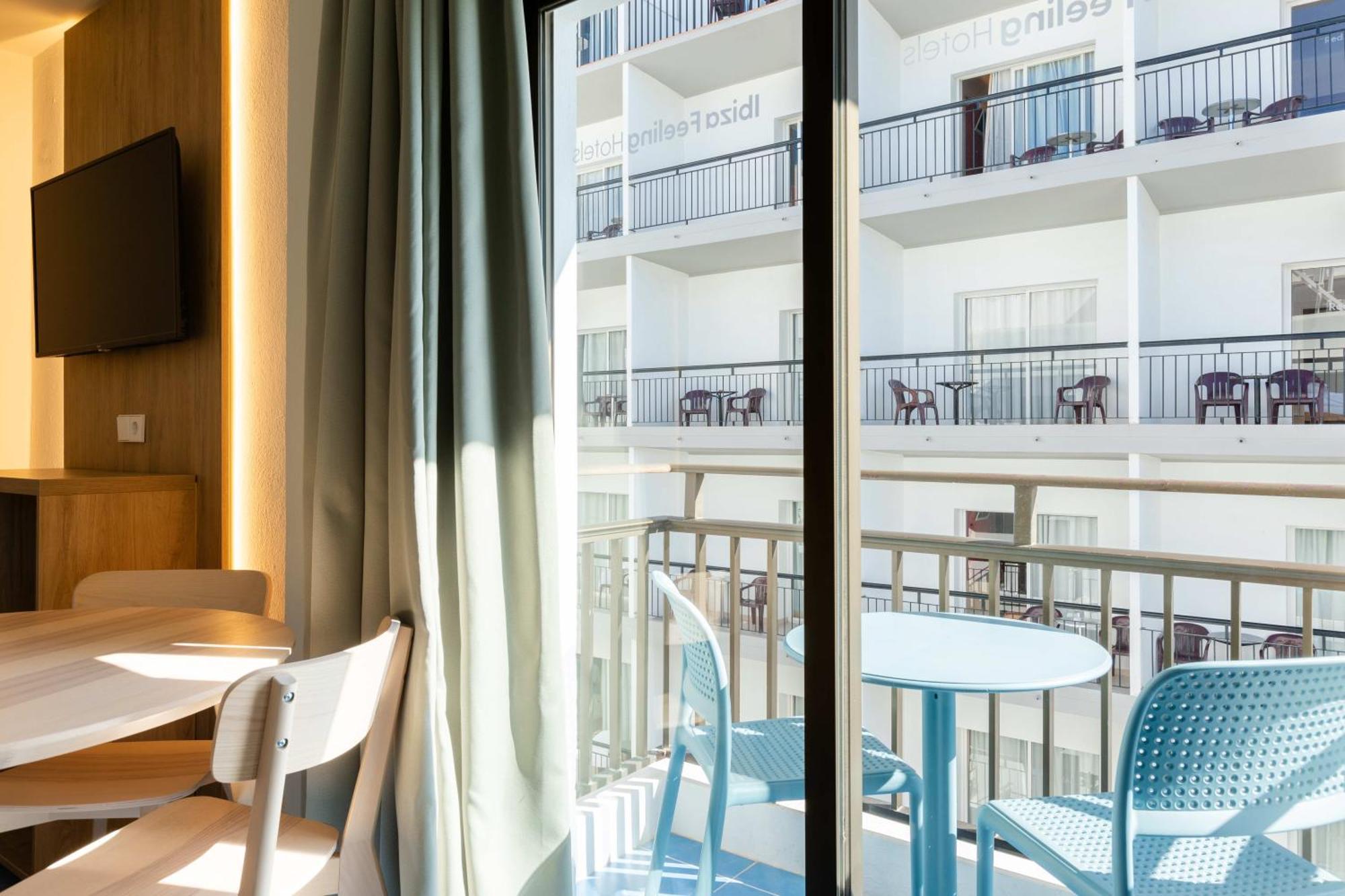 The Blue Apartments - Adults Only سان أنطونيو المظهر الخارجي الصورة